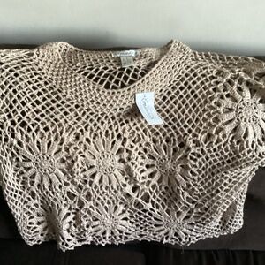 New  Mandee Open Stitch Women”s Top size small